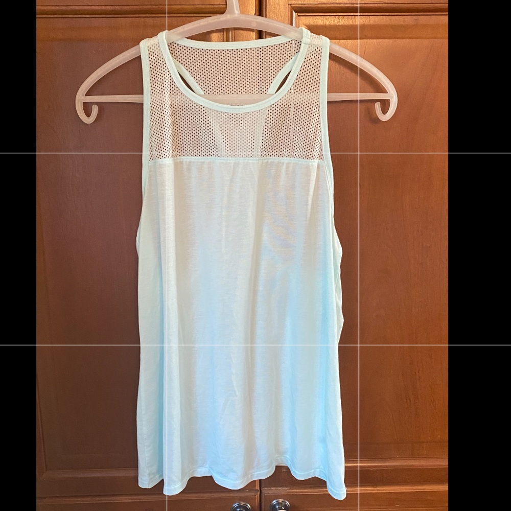 Athleta Airy Essence Tank Top